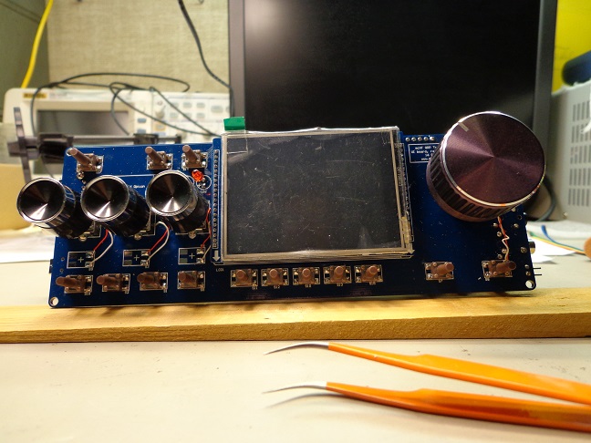 UI board with switches, Encoders and LCD.